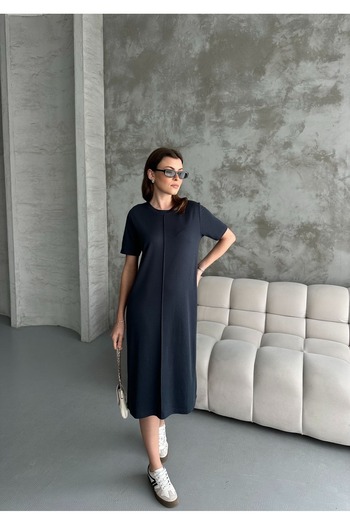 02Lady Fashion Modal Pique Fabric Dress with Chima Detail