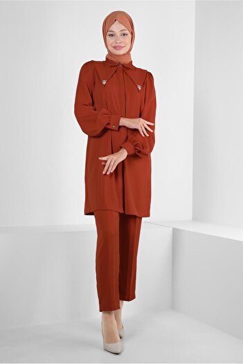 Alvina Two Pants Set with Elastic Waist and Stone Detail - 43910