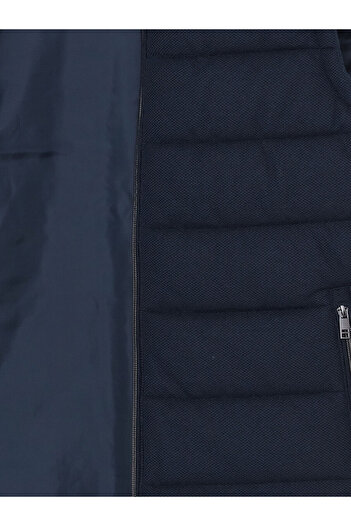 LC Waikiki Новий сезон Slim Fit Чоловічий жилет з прямим коміром - S57585Z8