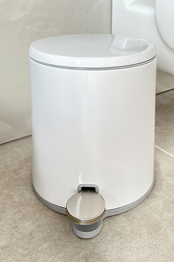 Prima Nova Cigo Bathroom Trash Can Toilet Brush Set of 2 White