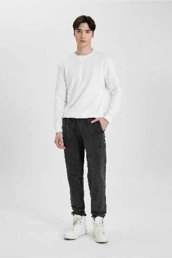 DeFacto Regular Fit Sweatpants Fleto Pocket Washed Faded Effect Waist Lace up Elastic Leg A1992Ax24Sp