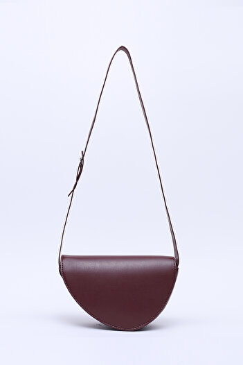 SHAKA Burgundy Shk154 Faux Leather Asymmetric Snap Fastener Single Compartment Lined Handle and Shoulder Bag