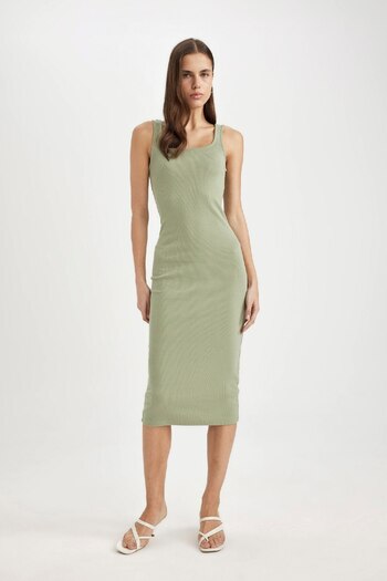 DeFacto Bodycon Fitted Basic Plain Square Neck Ribbed Camisole Sleeveless Midi Dress Z7577Az24Sm
