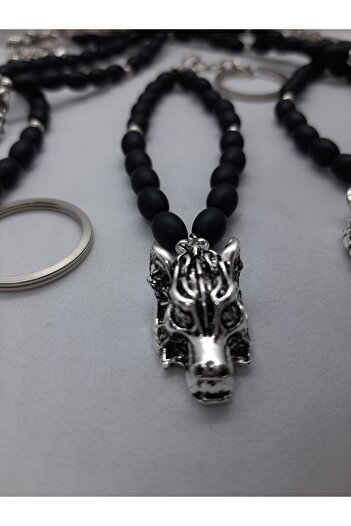 makadi "Silver Color Steel Wolf Head Keychain - Onyx Stone Beaded"