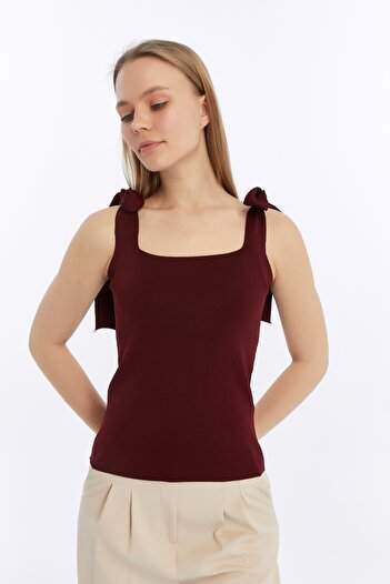 MA ananas Shoulder Tie Square Neck Blouse