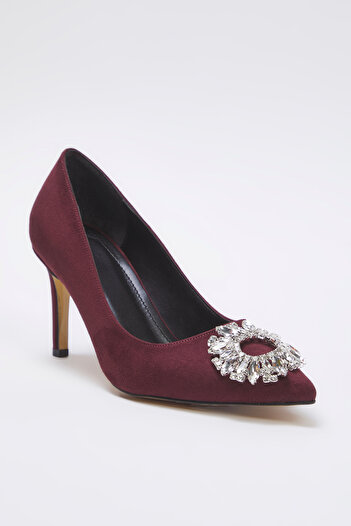 TRENDYOL SHOES Dámské klasické večerní společenské boty na jehlovém podpatku Claret Red Stone TAKAW25TO00030