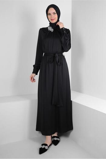 Alvina STONE DETAILED BELLY SATIN DRESS 43510