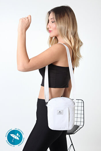 SHAKA White U9 Impertex Fabric, Zippered, 2 Compartments, Adjustable Strap, Arm and Shoulder Bag