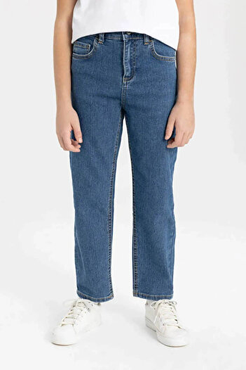 DeFacto Boy's Loose Fit Standard Leg Basic Plain Jean Trousers B5557A824Sm