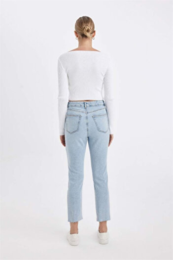 DeFacto High Waist Slim Flare Long Jeans - Cut Leg C7619AX24AU