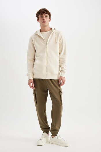 DeFacto Soft Feather Basic Sweatshirt with Hood - Pocket, Solid Zipper X8331Az24Au