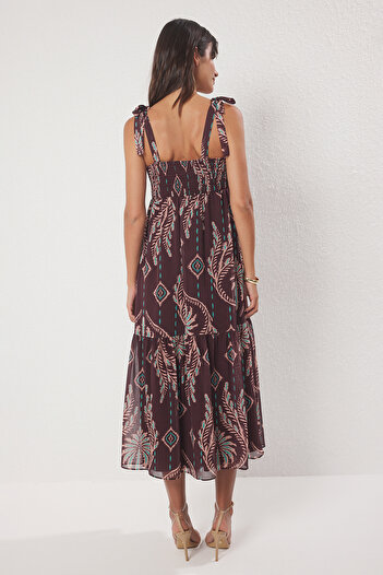 Trendyol Collection Φούστα με μοτίβο καφέ σάλι με λουράκι σιφόν υφαντό μάξι Flight Flight φόρεμα TWOSS25EL00710