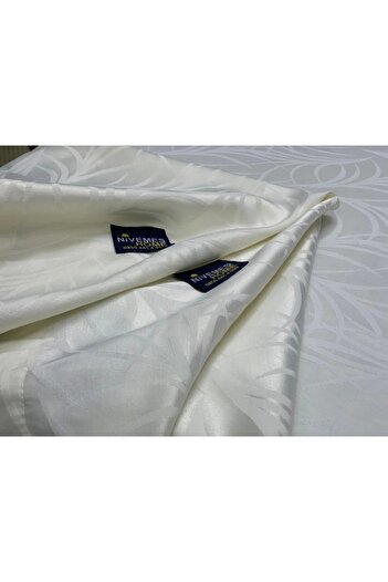 NİVEMESHOME Nivemeshome 140X200 Cream Leaf Patterned Stain-Proof Table Cloth