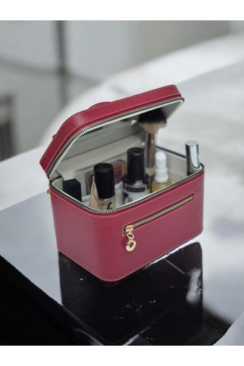 Moda fiesta Makeup Travel Care Bag with Mirror