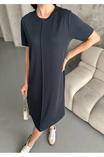 02Lady Fashion Modal Pique Fabric Dress with Chima Detail