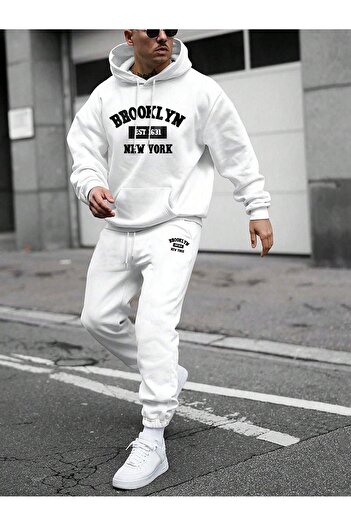 VBSVİBES طقم بدلة رياضية Brooklyn 1631 Sweatshirt Jogger - هوديي بشريط كبير الحجم مطبوع باللون الأبيض