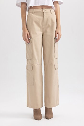 DeFacto Coool Straight Fit Geniş Paça Yüksel Bel Kargo Cepli Gabardin Pantolon B1450ax23au