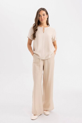 DeFacto Flexible Linen Look Wide-Leg Pants - Straight Slit, Waisted Leg Z8384Az24Sm