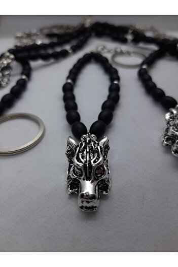 makadi "Silver Color Steel Wolf Head Keychain - Onyx Stone Beaded"
