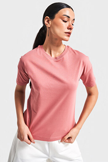 its basic Women's Dusty Rose Color S5-104 100% Cotton Basic Crew Neck T-Shirt
