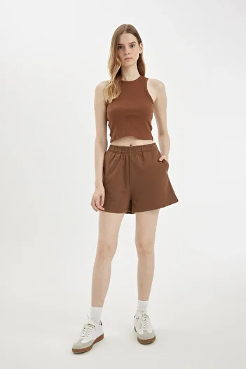 DeFacto Regular Fit Elastic Waist Basic Straight Shorts Z5071Az24Sm