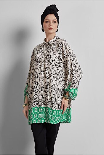 Alvina Tunic with Pattern 44803 Model