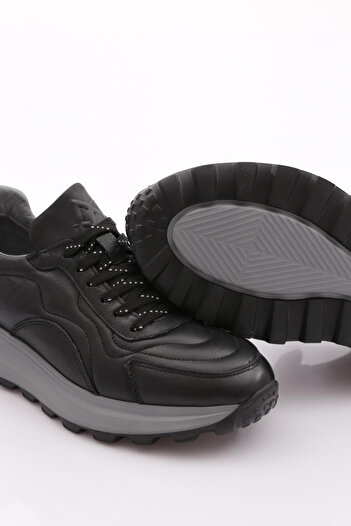 DGN Erkek Sneaker Ayakakbı Hakiki Deri Siyah 8210310106