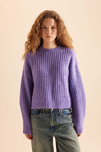 DeFacto Crew Neck Oversize Knitwear Sweater - Wide Fit V1811Azns