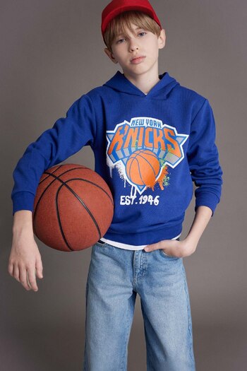 DeFacto Erkek Çocuk NBA New York Knicks Kapüşonlu Sweatshirt Y4133A624WN