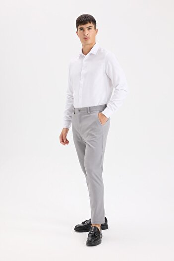DeFacto Tailored Fit Normal Kesim Düz Paça Her Yöne Esneyen Yazlık Kumaş Pantolon C7508ax25sp