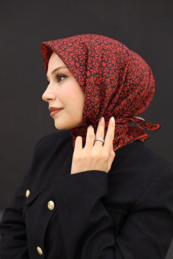 Silk Home 73066-13 Model Soft Scarf