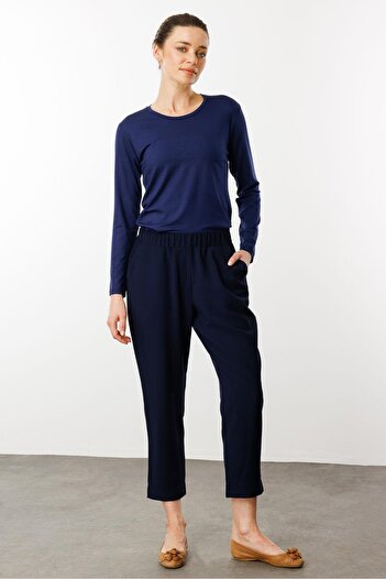 Desen Triko Women's Elastic Waist Side Pocket Carrot Cut Linen Trousers (Navy Blue)