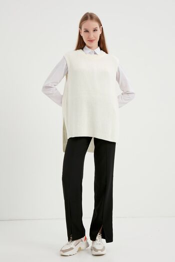 Birgül Bektaş Ecru Knitted Sweater
