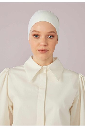 Fresh White Mesh Plain Bonnet - Cherry Design