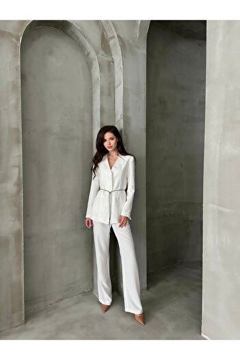 IDA Collection Thin Belt Suit Ecru