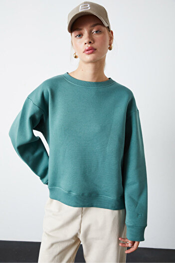 Beyyoglu Basic Oversize Sweatshirt