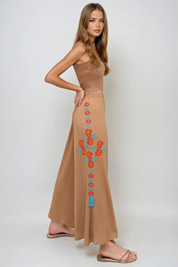VAGGON Ethnic Pattern Embroidery Embroidered Women's Biscuit Side Crinkle Palazzo Trousers