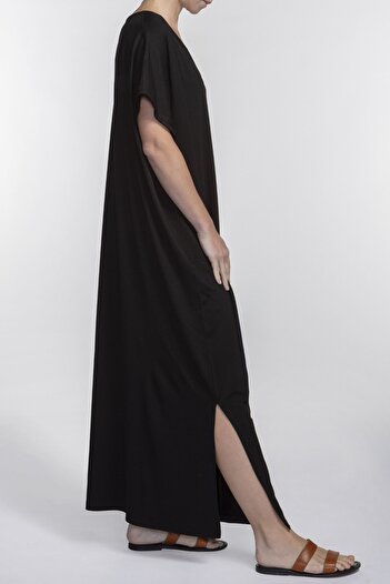 BASIC&CO Tess V-Neck Loose Fit Long Dress Black