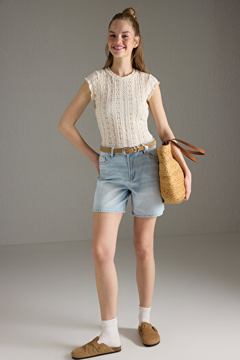 Trendyol Collection Light Blue Normal Waist Denim Bermuda Twoss25Sr00180