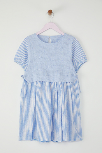 TRENDYOLKIDS Baby Blue Dívčí bavlněné tkané šaty s krátkým rukávem TKDSS25EL00031