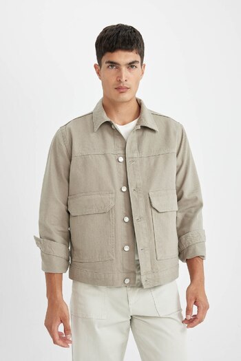DeFacto %100 Pamuk Slim Fit Dar Kesim Düğmeli Cepli Mevsimlik Baharlık Jean Ceket B8155ax24au