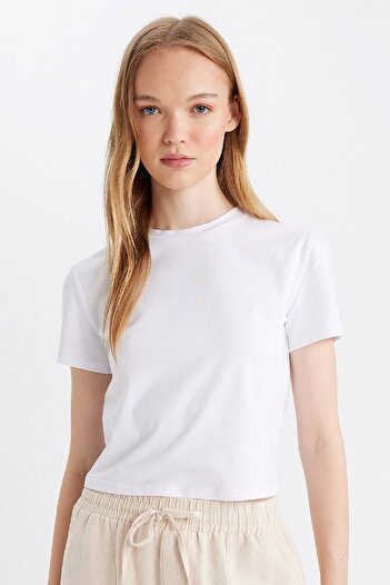 DeFacto Coool Fitted Crew Neck Basic Plain Short Sleeve T-Shirt 3162076