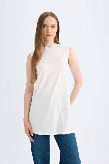 DeFacto Siyah Regular Fit Bisiklet Yaka Kolsuz Basic Düz Tunik A8352ax24au