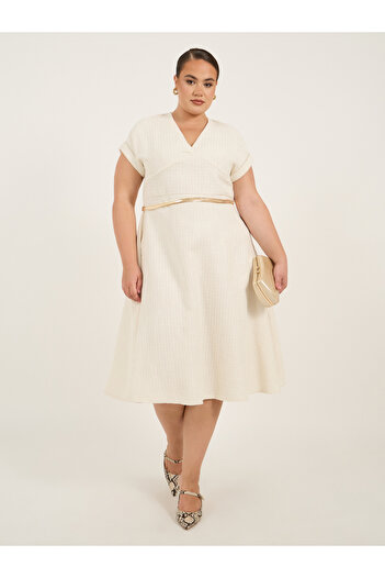Styli Plus Size Short Sleeves A-Line Midi Dress with Chain Belt
