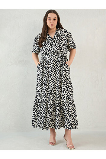 Femmella By Styli Plus Size Abstract Print V Neck A-Line Maxi Dress