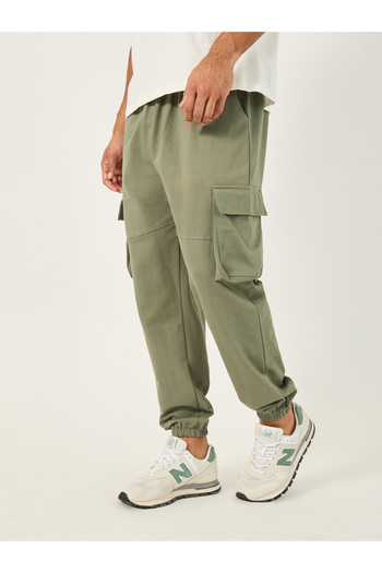 Styli Oversized Cut and Sew Detail Cargo Joggers