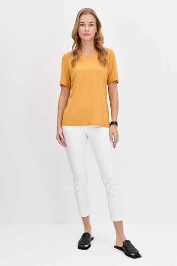 Desen Triko Women's V-Neck Flamed Fabric Basic T-Shirt Mustard