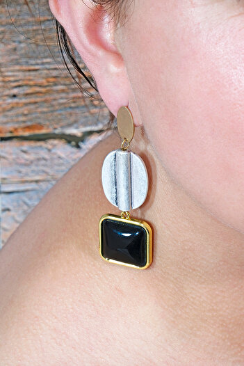 ÖZÜM TAKI Women's Dangle Black White Natural Stone Colored Earrings Gold