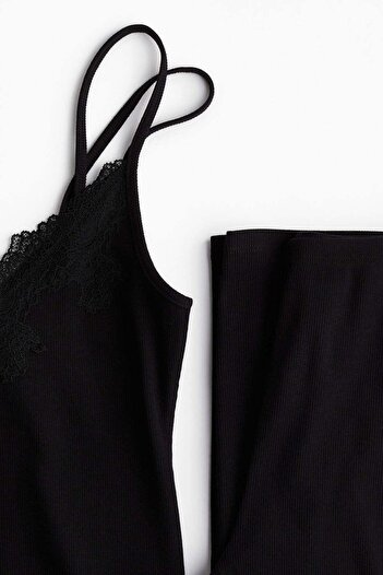 H&M Lace-trimmed ribbed pyjamas