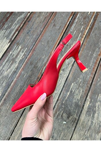 Afilli Kadın Kırmızı Ince Kısa Kadeh Topuklu Rahat Sivri Burun Arkası Açık Stiletto Topuklu Ayakkabı
